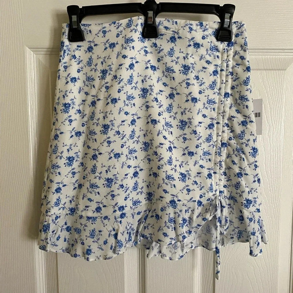 Forever 21 Dresses & Skirts - Forever 21 Skirt